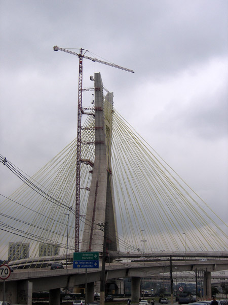 Octavio Frias de Oliveira Bridge under construction, So Paulo-Morumbi