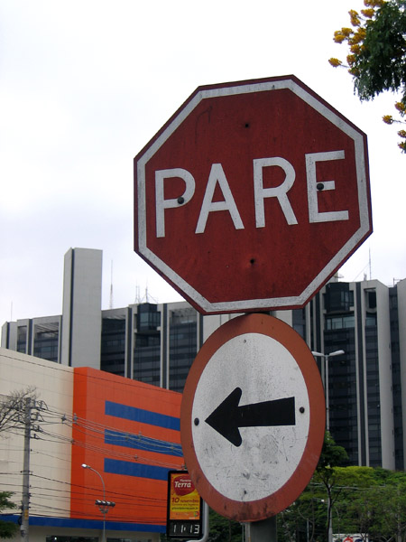 Pare - Brazilian stop sign, So Paulo
