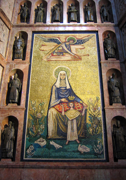 Wall mosaic, Virgin & Child, Catedral da S, So Paulo