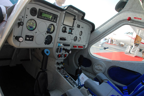 Remos G3/600 Mirage Cockpit (D-MRPJ)