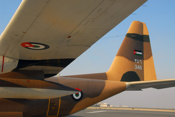Royal Jordanian Air Force C-130, Dubai (reg 346)