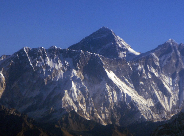 Mt Everest (8848m/29,028ft) World's highest mountain seen from the SW, Nepal/Tibet