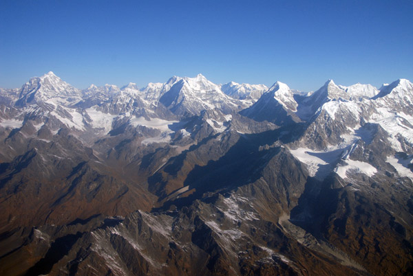 Nepal Himalaya from Gauri Sankar in the west to Pherago in the east