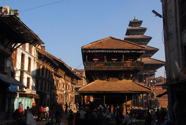 Taumadhi Tole with Cafe Nyatapola, Bhaktapur