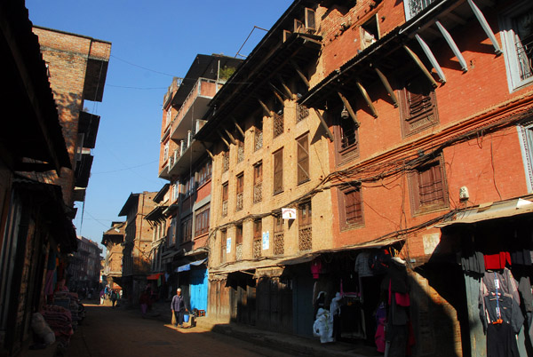 Old town Bhaktapur west of Taumadhi Tole