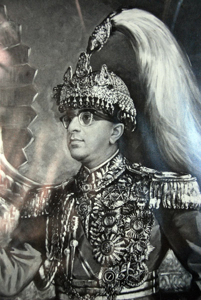King Mahendra Bir Bikram Shah (1920-1972)