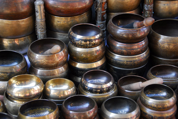 Singing bowls, Patan