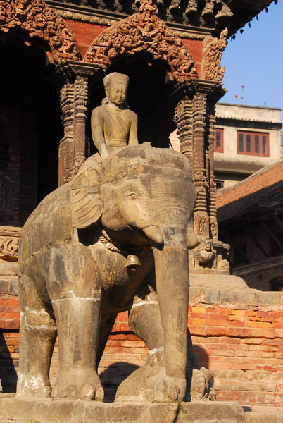 Elephant in front of Vishwanath Temple, Durbar Square, Patan