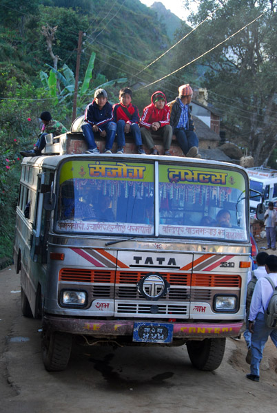 Nepali bus, Bandipur