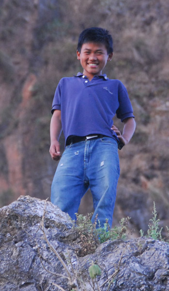 Nepali boy, Bandipur