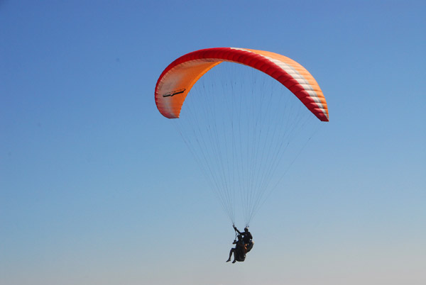 Tandem paraglider, Nepal