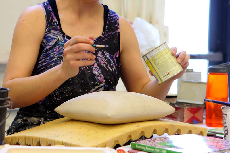 Applying Shellac Resist
