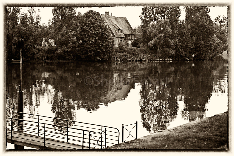 House in Seine at Les Andelys 
