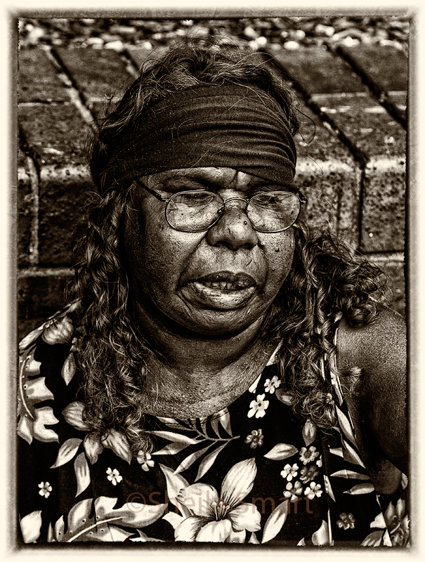 Sonda Turner Nampitjinpa close up in monochrome 