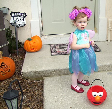 10-10-31_100_3374_Abby_halloween.jpg