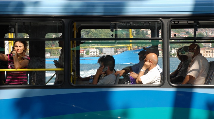 Bus