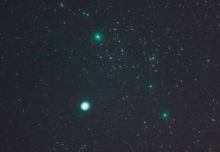 Comet Holmes. with stars Alpha and Delta Persei