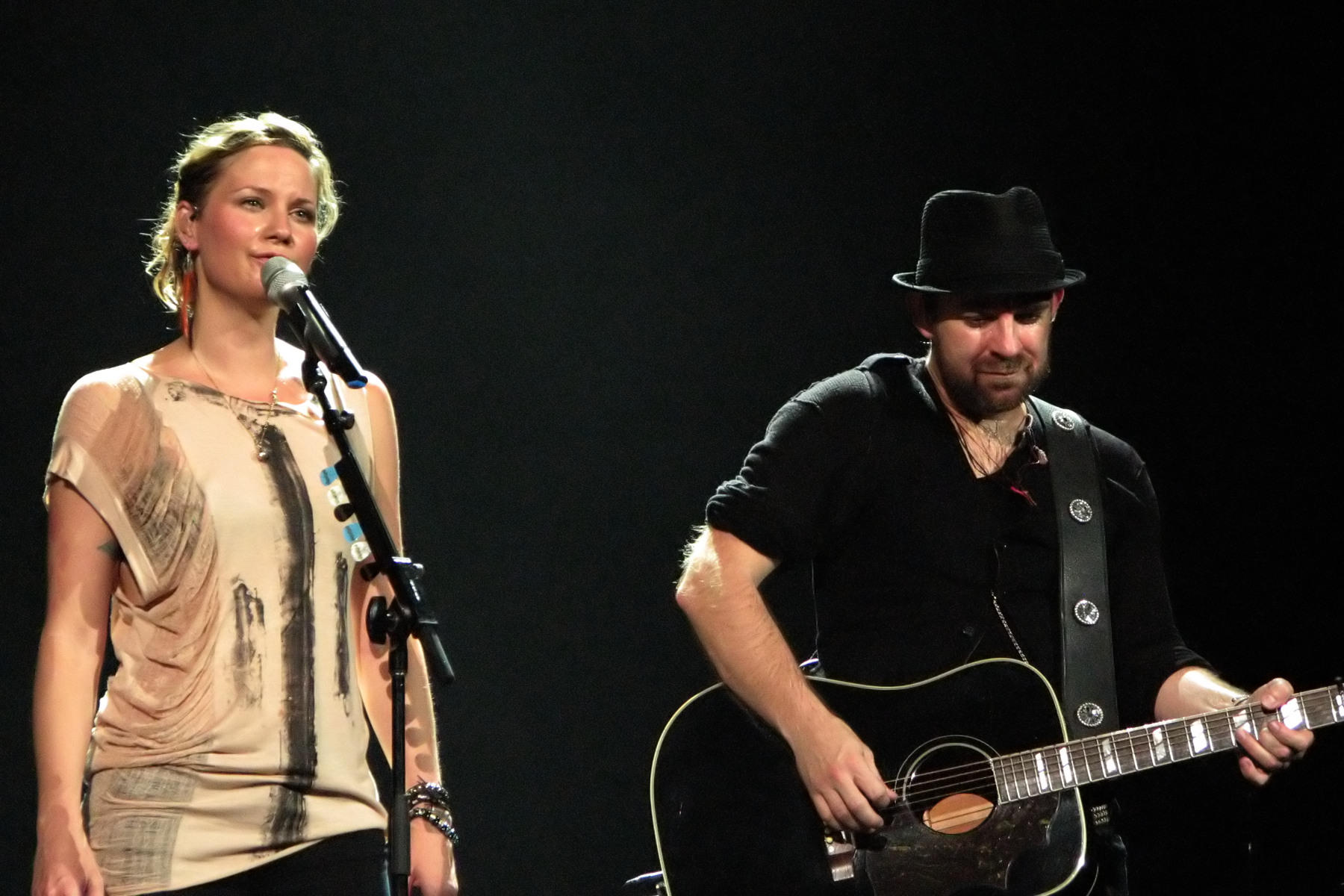 Sugarland Concert - 14