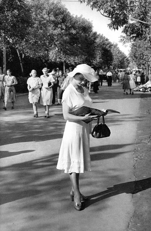 Gorky Park, Moscow, USSR, 1954