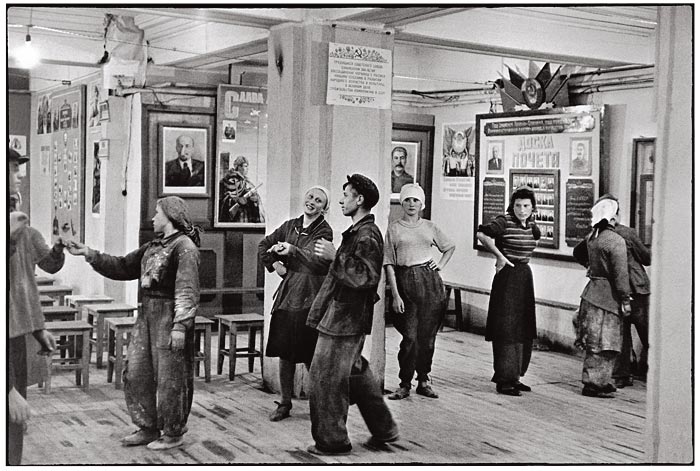 Cafeteria of the Workers building, the Hotel Metropol, Moscow, USSR, 1954