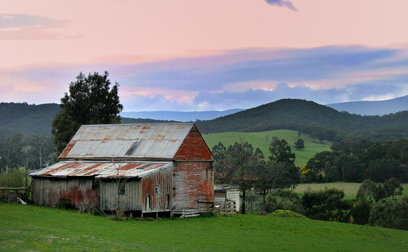 Barn in the valley