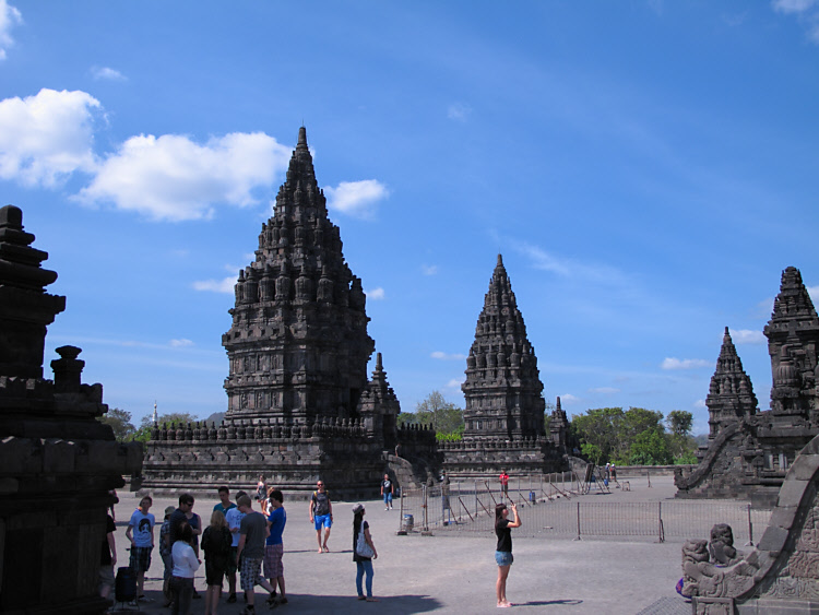Prambanan Hindu complex 9289