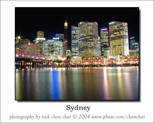 Darling Harbour at night