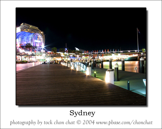 Darling Harbour at night