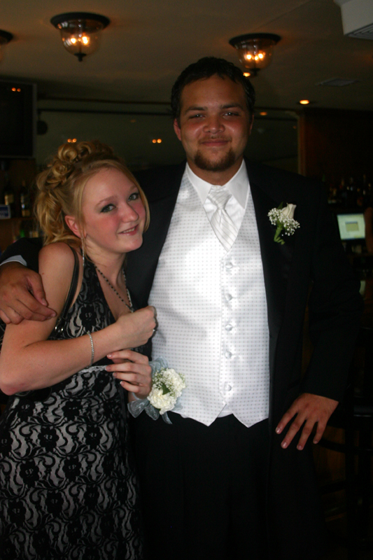 prom1.jpg