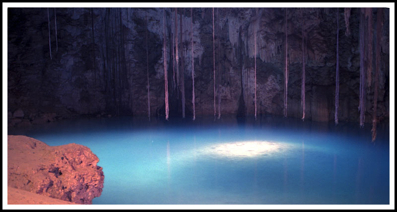 Dzitnup (Xkeken) Cenote