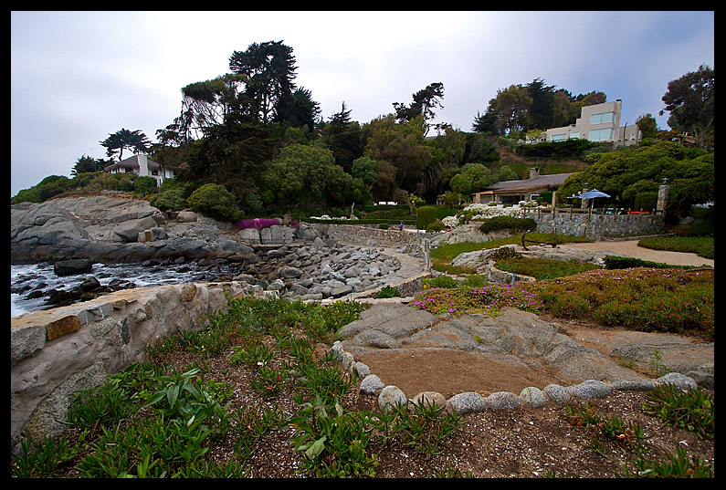 Houses on the Rocks