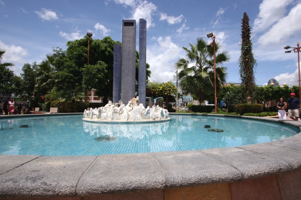 Fuente en el Centro del Parque