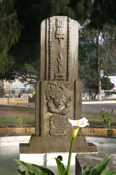 Fuente Frente al Edificio de Gobernacion