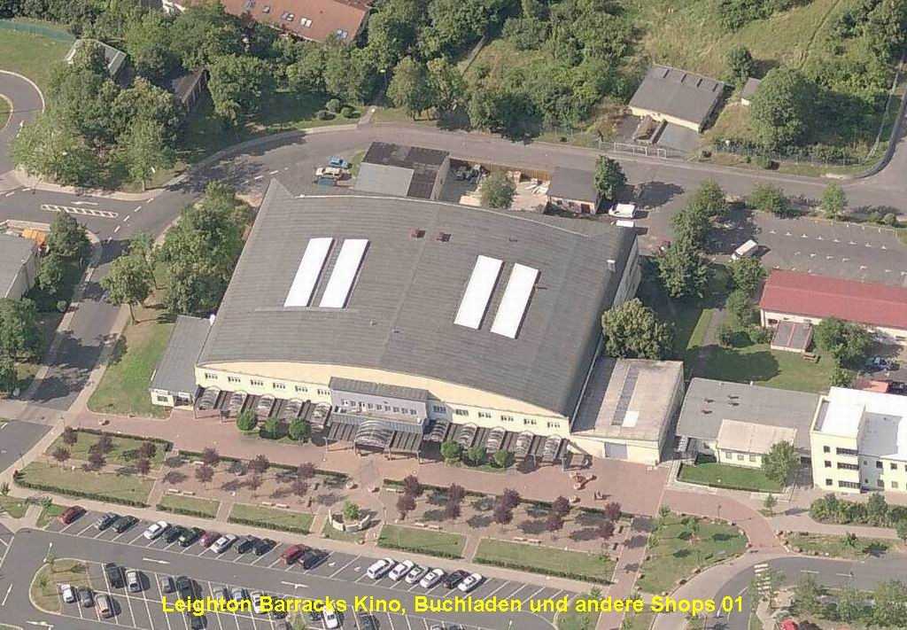 Leighton Barracks Kino, Buchladen und andere Shops 01.jpg