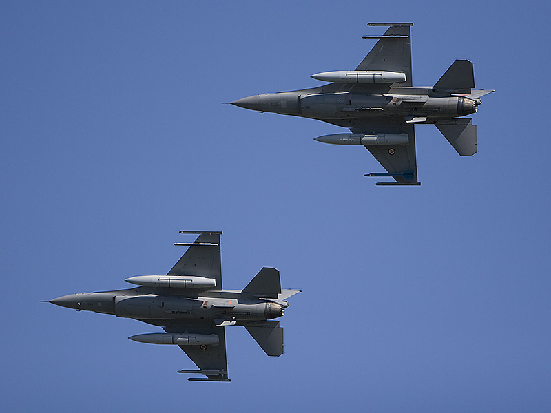 Fighter jets at Stavanger airshow