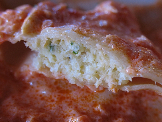 Stuffed pasta with tomato sauce