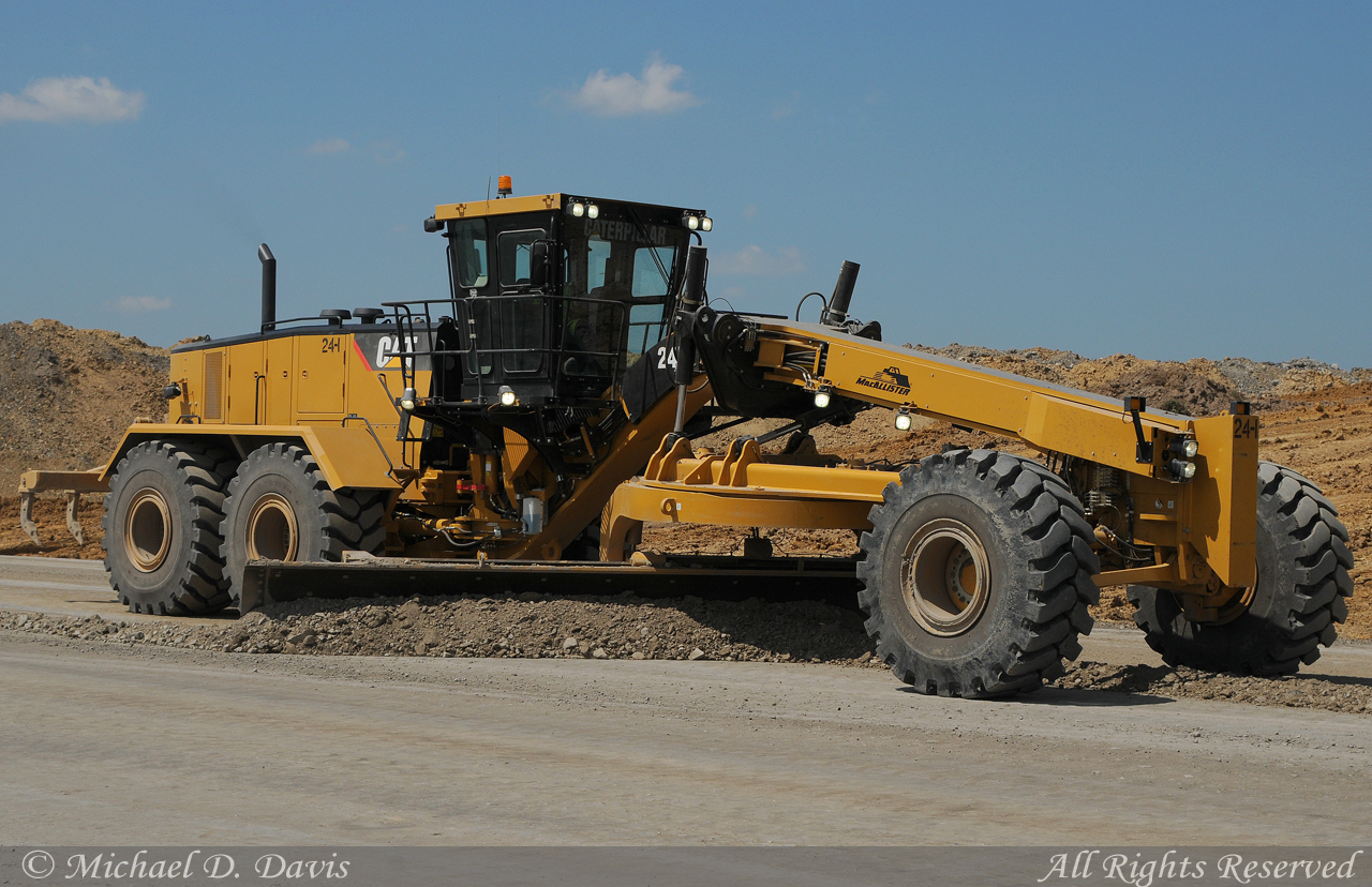 Peabody Energy (Bear Run) - Caterpillar 24M Grader