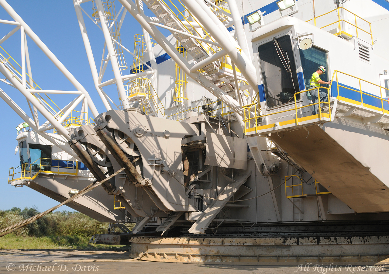 Peabody Energy (Bear Run) - Bucyrus Erie 2570 Old Glory