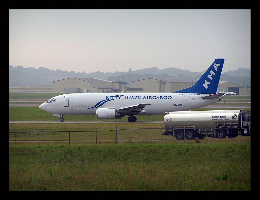 Kitty Hawk Aircargo (N102KH)