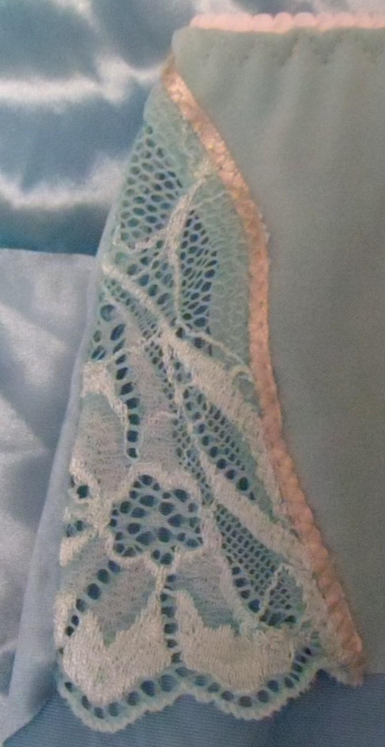 Lace Detail 3