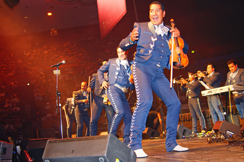 Mariachi Los Arrieros -2009 - 09.jpg