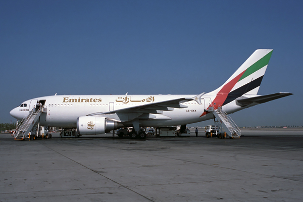 EMIRATES AIRBUS A310 300 DXB RF 737 7.jpg