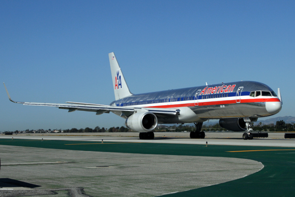 AMERICAN BOEING 757 200 LAX RF IMG_3055.jpg