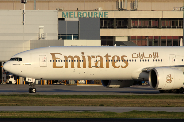 EMIRATES BOEING 777 300ER MEL RF IMG_0326.jpg