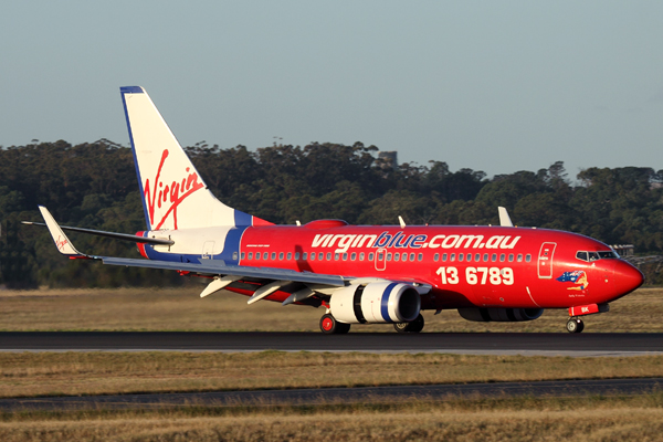 VIRGIN BLUE BOEING 737 700 MEL RF IMG_0323.jpg