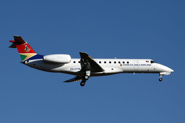 SWAZILAND AIRLINK EMBRAER 135 JNB RF IMG_5657.jpg