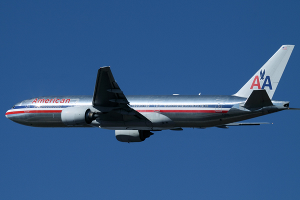 AMERICAN BOEING 777 200 GRU RF IMG_4551.jpg