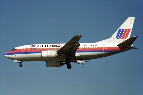 UNITED BOEING 737 500 LAX RF 1084 15.jpg