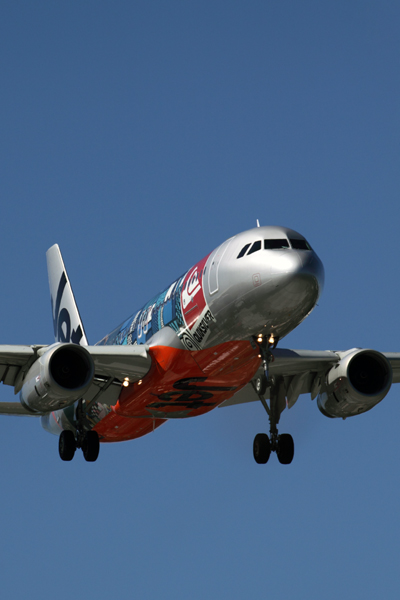 JETSTAR AIRBUS A320 SYD RF IMG_0290.jpg