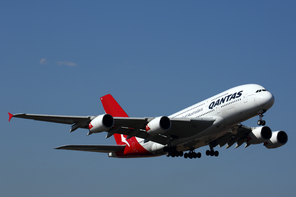 QANTAS AIRBUS A380 MEL RF 5K5A8666.jpg